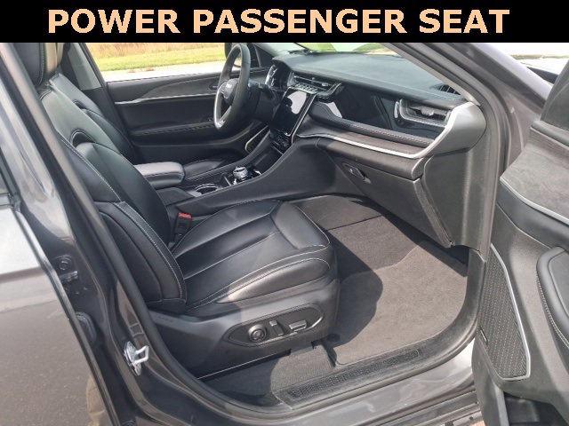 Used 2024 Jeep Grand Cherokee Limited 4xe image 24