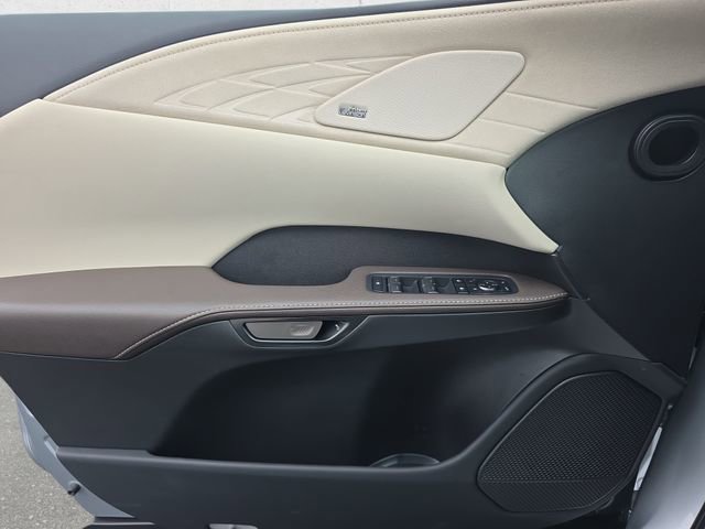 Used 2025 Lexus RX 350 AWD w/ Convenience Package image 26