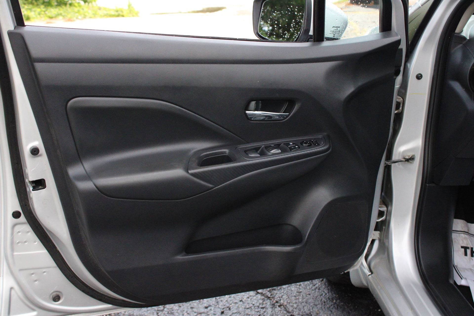 Used 2023 Nissan Versa SV w/ Trunk Package FWD image 12
