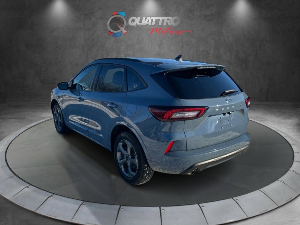 Used 2024 Ford Escape ST-Line w/ Tech Pack #1 image 3