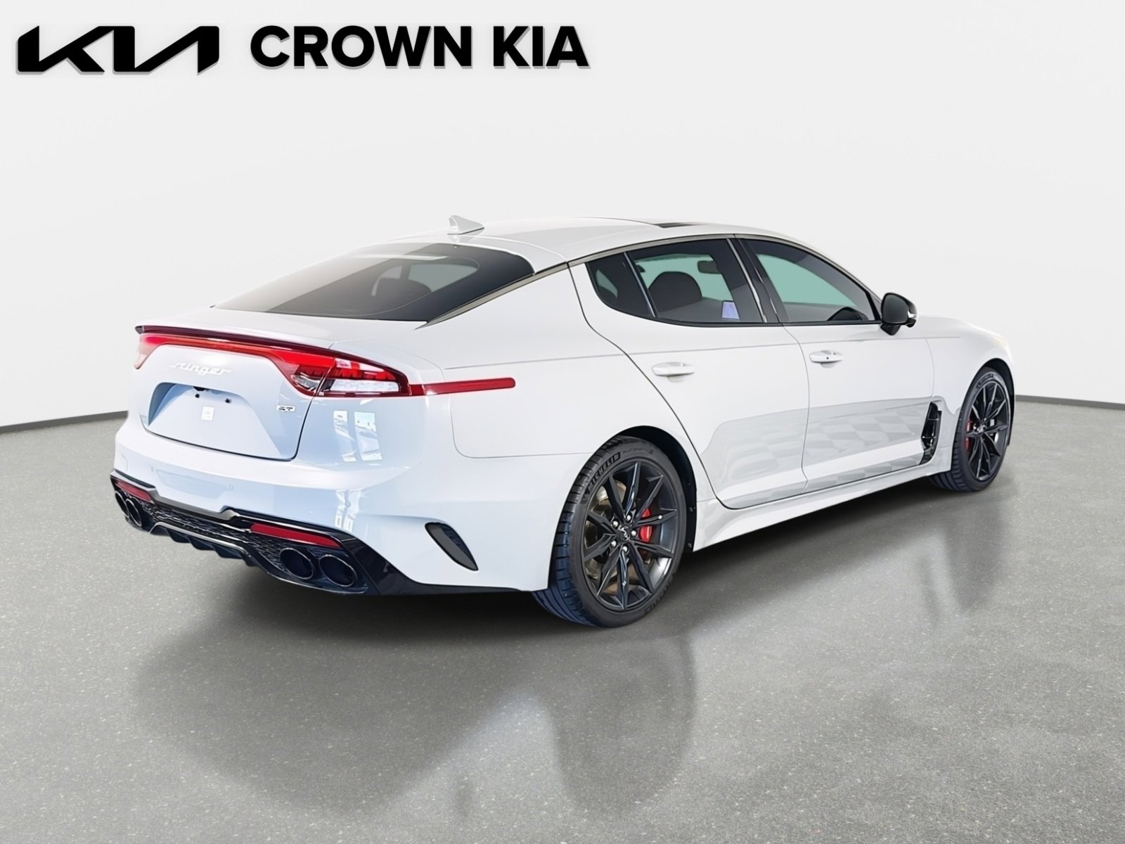 Certified 2023 Kia Stinger GT2 w/ Option Group 015 image 5