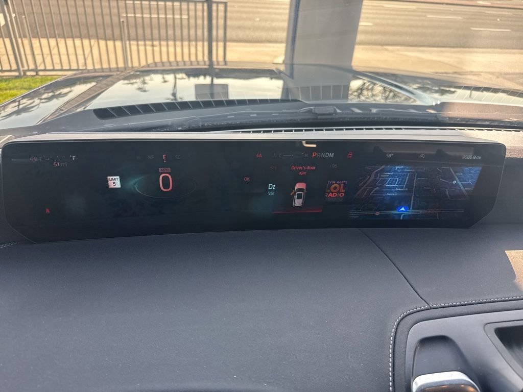 Used 2025 Ford Expedition Platinum w/ Stealth Performance Package image 27