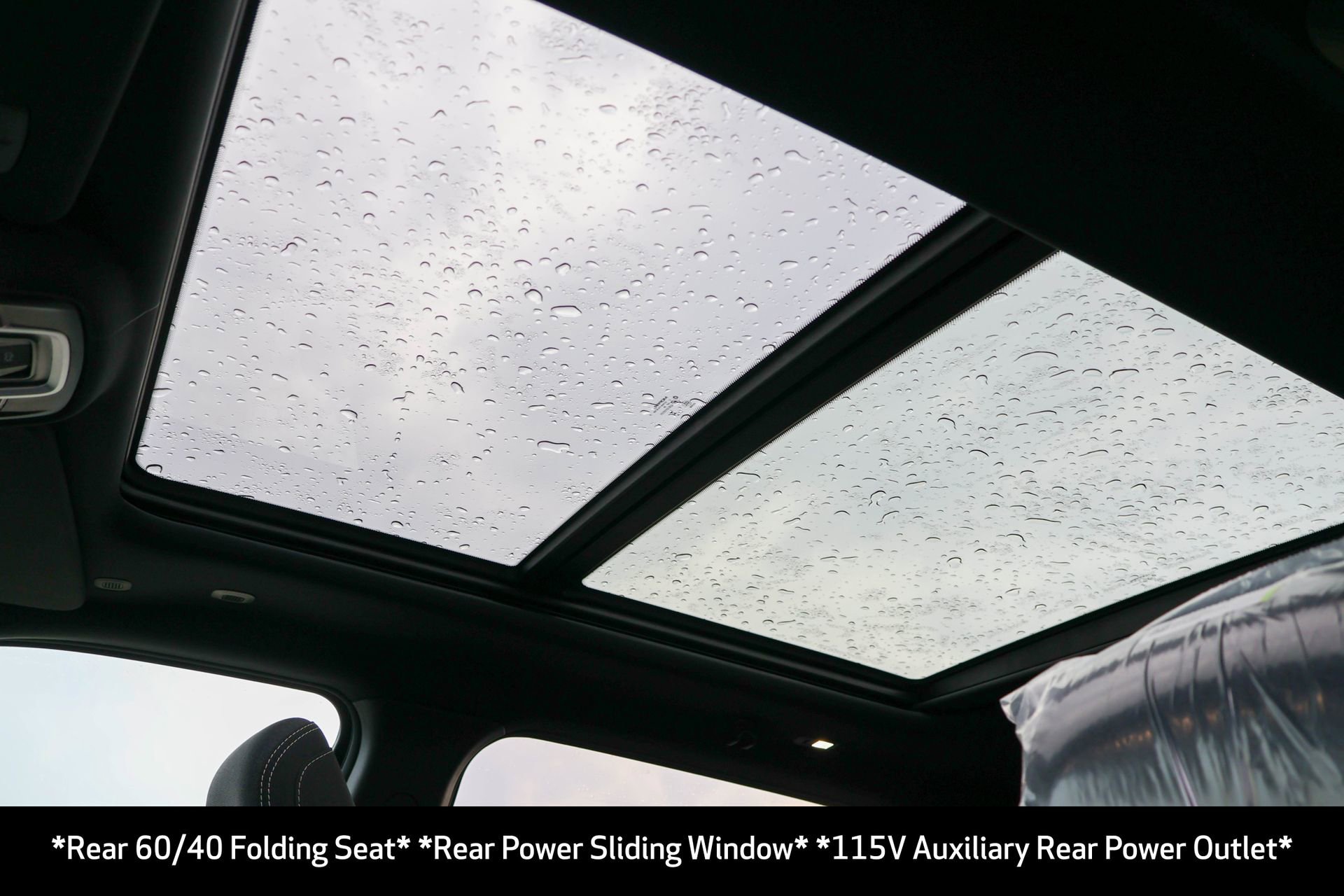 New 2026 RAM 1500 4x4 Crew Cab image 9