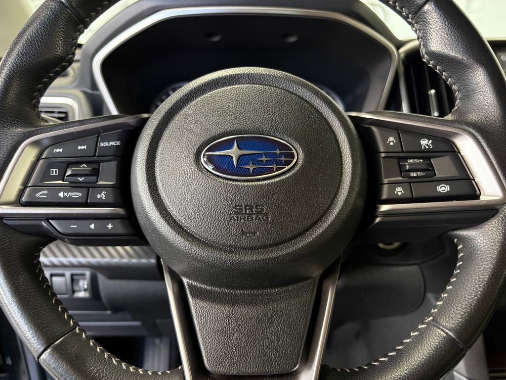 Used 2024 Subaru Ascent Premium w/ Convenience Package image 16