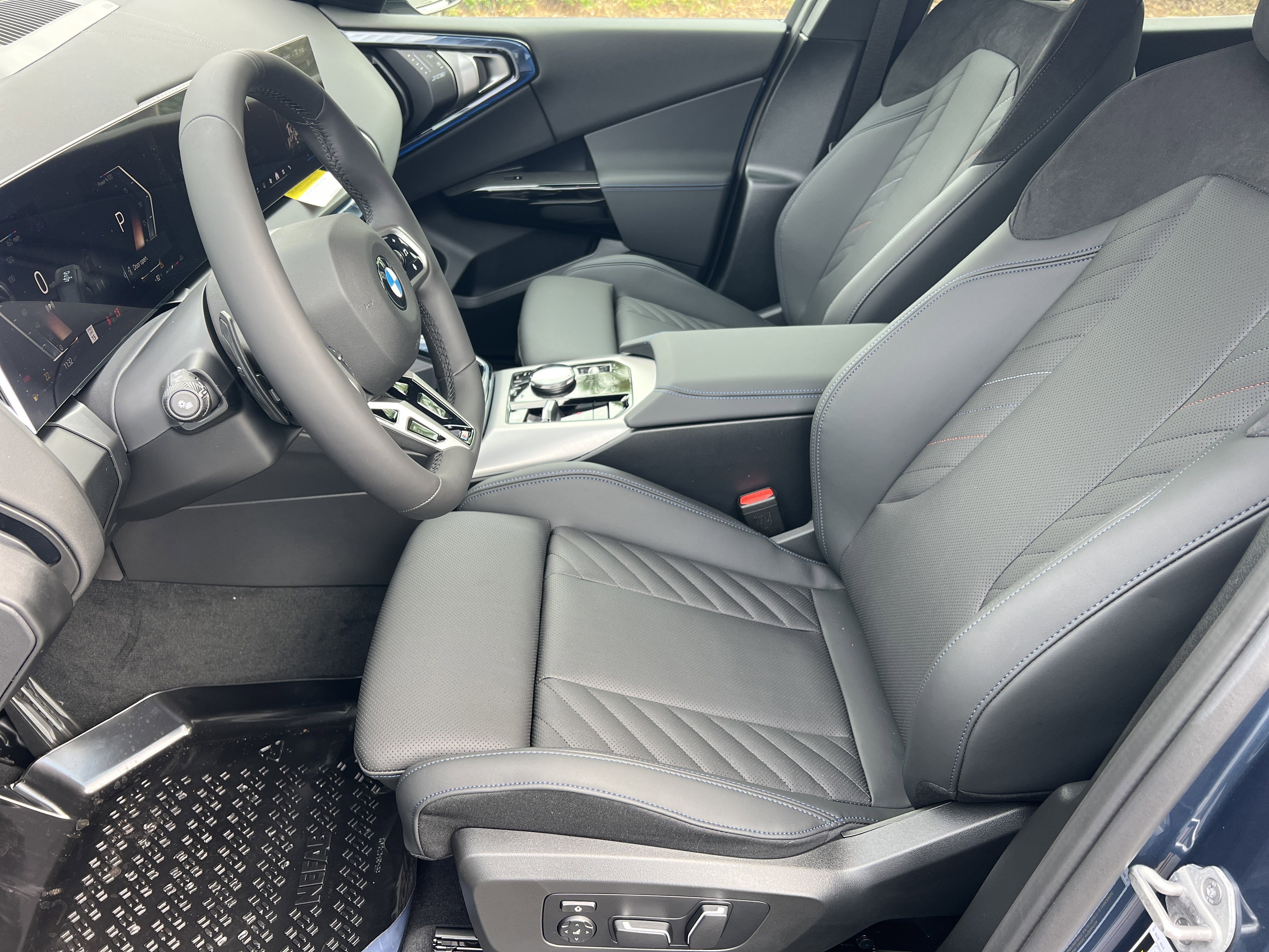 New 2026 BMW X3 xDrive30 w/ M Sport Package image 17