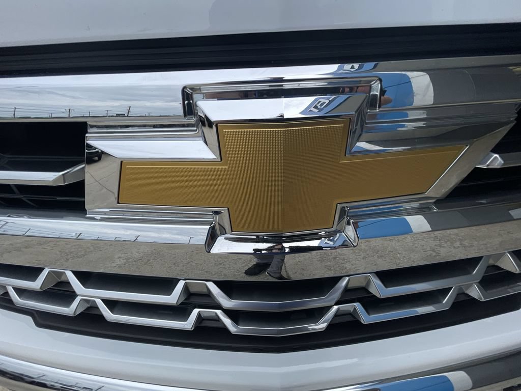 Certified 2025 Chevrolet Silverado 1500 LTZ AWD/4WD image 30