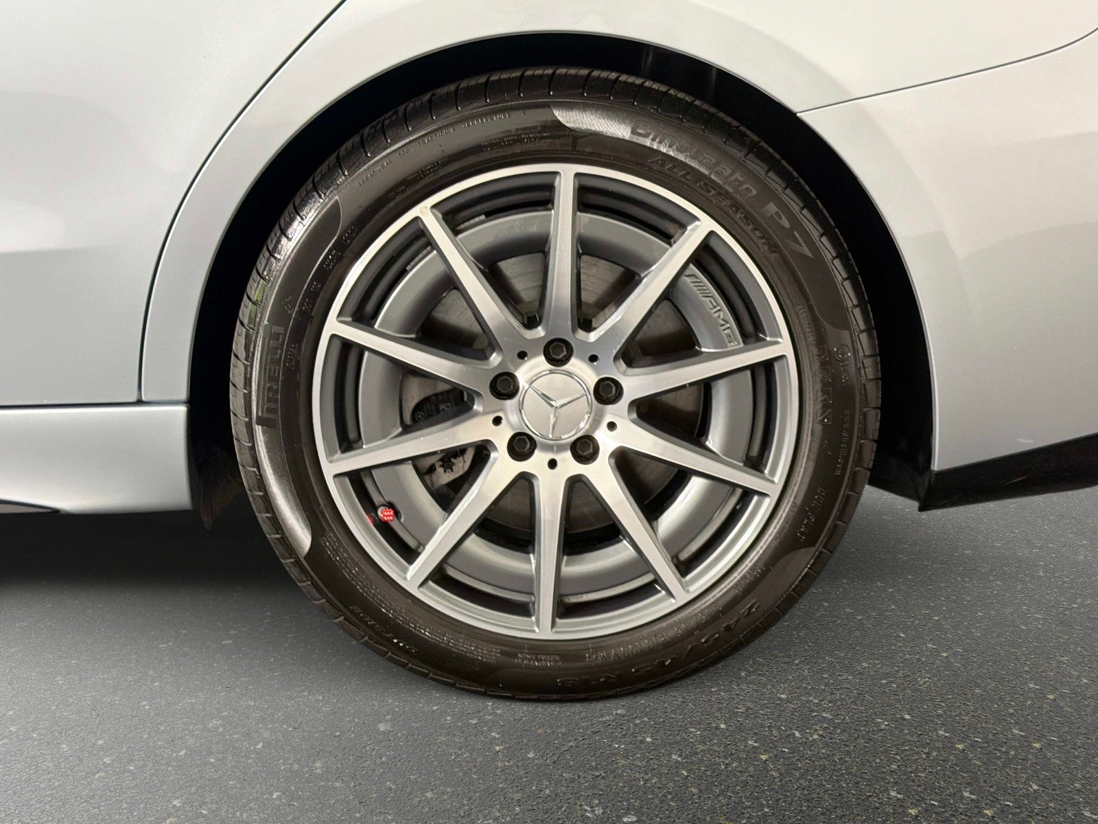 Used 2025 Mercedes-Benz C 43 AMG 4MATIC Sedan image 13
