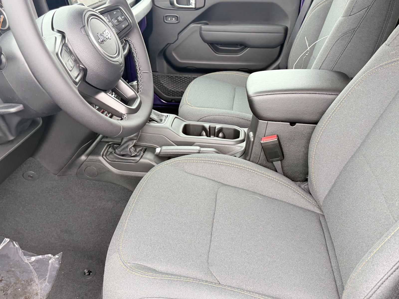 New 2026 Jeep Gladiator Sport AWD/4WD image 6