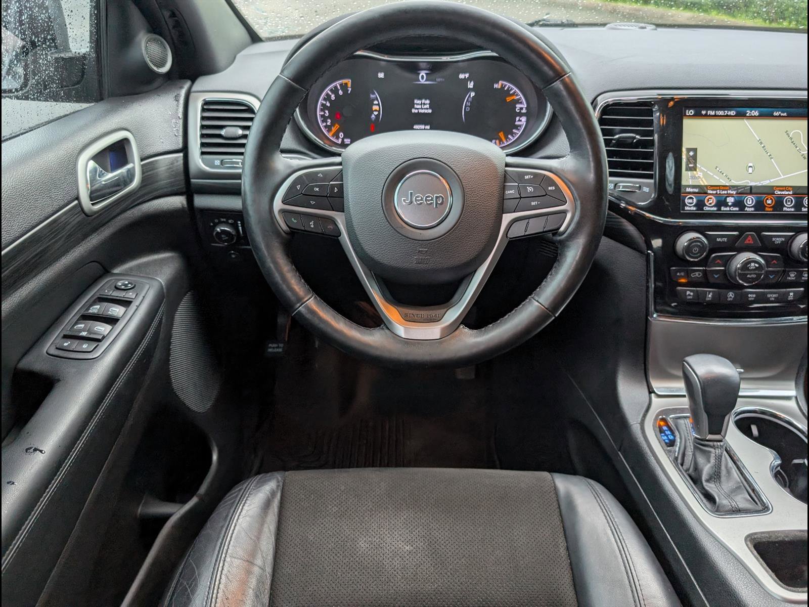 Used 2020 Jeep Grand Cherokee Altitude RWD image 8