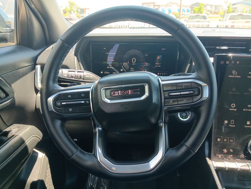 Used 2025 GMC Terrain Elevation AWD/4WD image 14