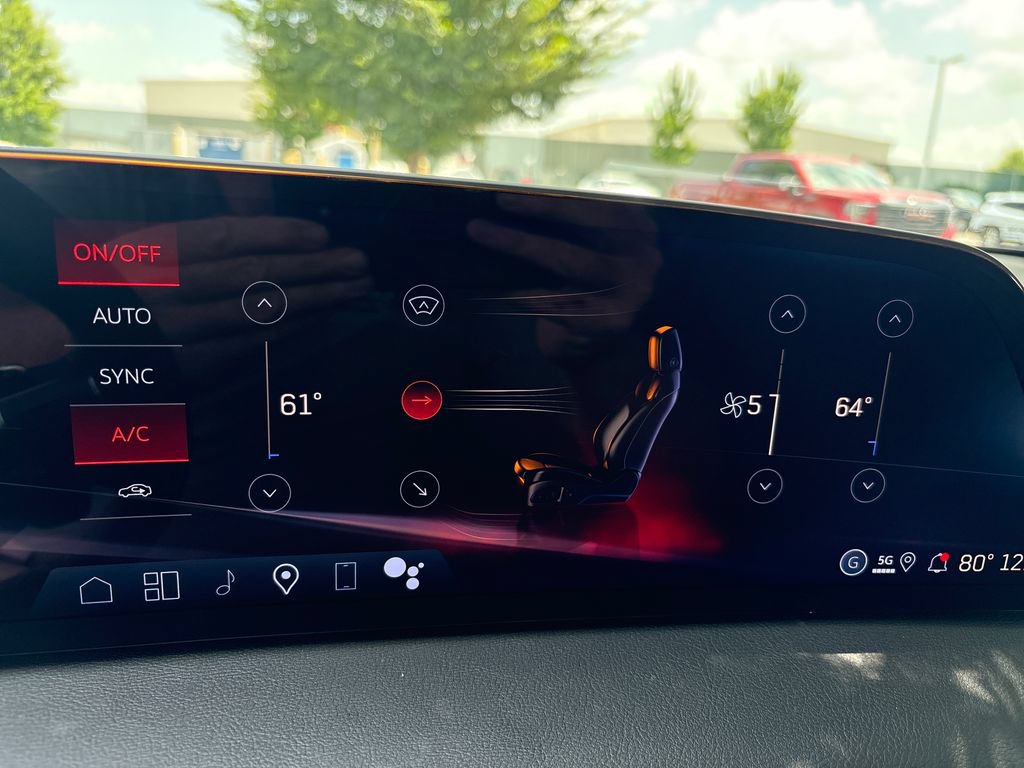 New 2026 Cadillac CT5 V w/ Technology Package RWD image 37