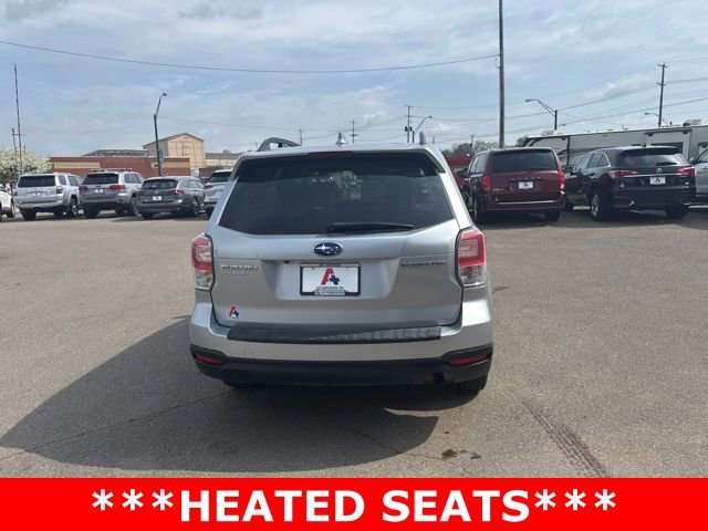 Used 2018 Subaru Forester 2.5i Premium w/ All-Weather Package AWD/4WD image 4