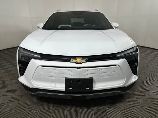 Used 2024 Chevrolet Blazer EV LT image 8