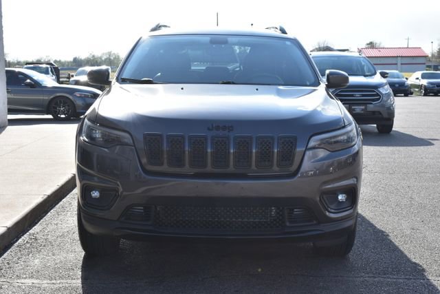 Used 2019 Jeep Cherokee Latitude Plus AWD/4WD image 11