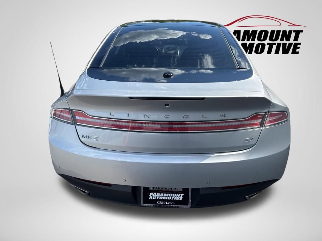 Used 2013 Lincoln MKZ FWD image 6