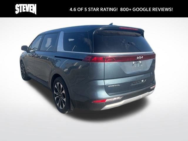 Used 2024 Kia Carnival EX image 7
