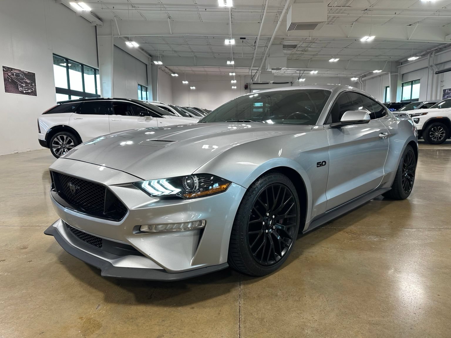 Used 2020 Ford Mustang GT Premium w/ GT Performance Package RWD image 3
