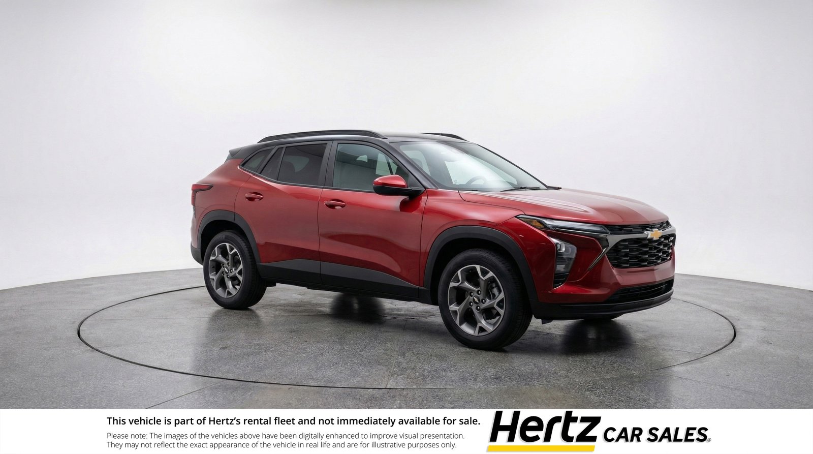 Used 2025 Chevrolet Trax LT image 1