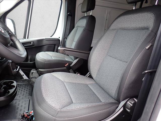 New 2026 RAM ProMaster 2500 w/ Convenience Group FWD image 12