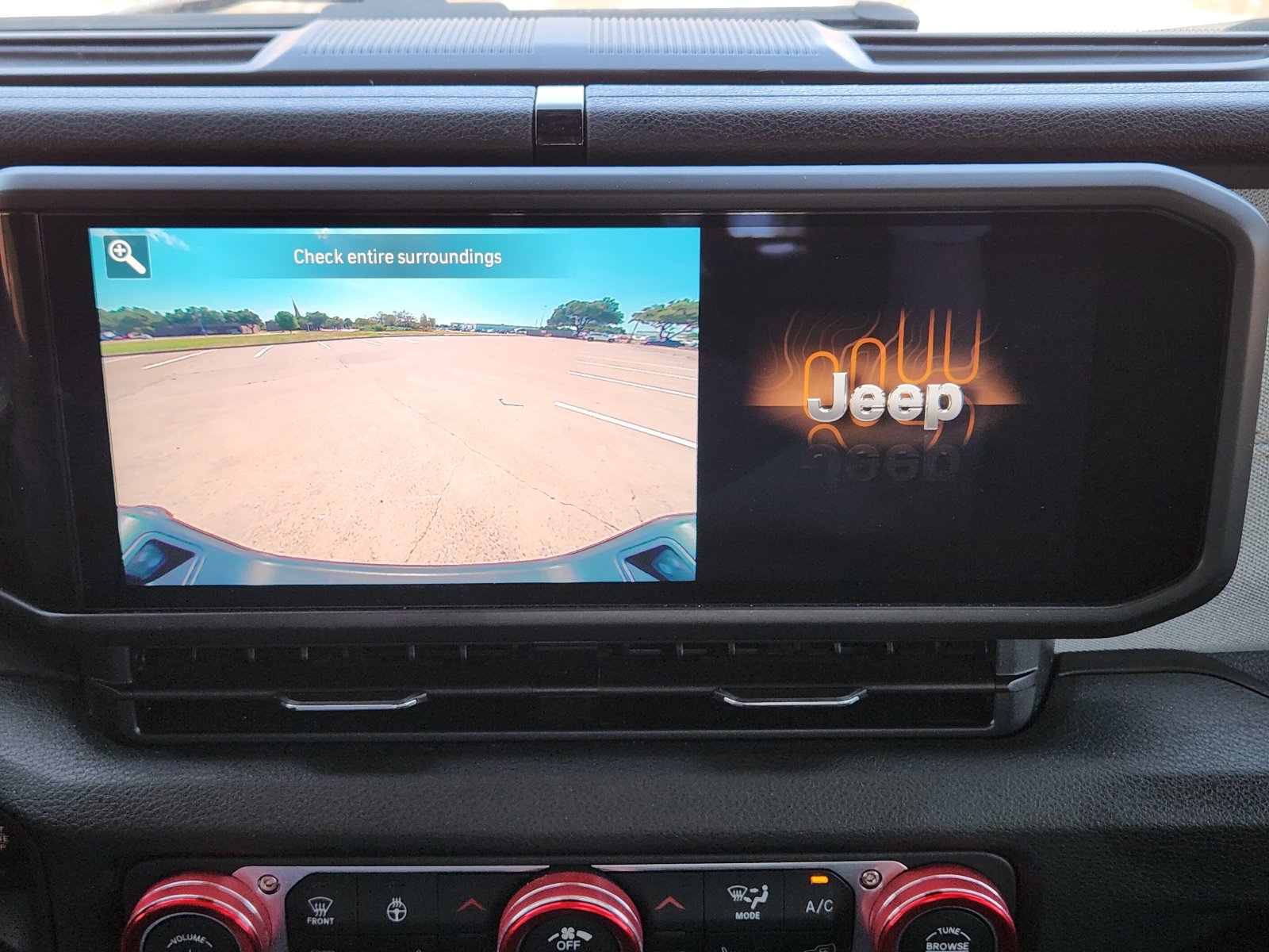 Used 2025 Jeep Gladiator Sport AWD/4WD image 26