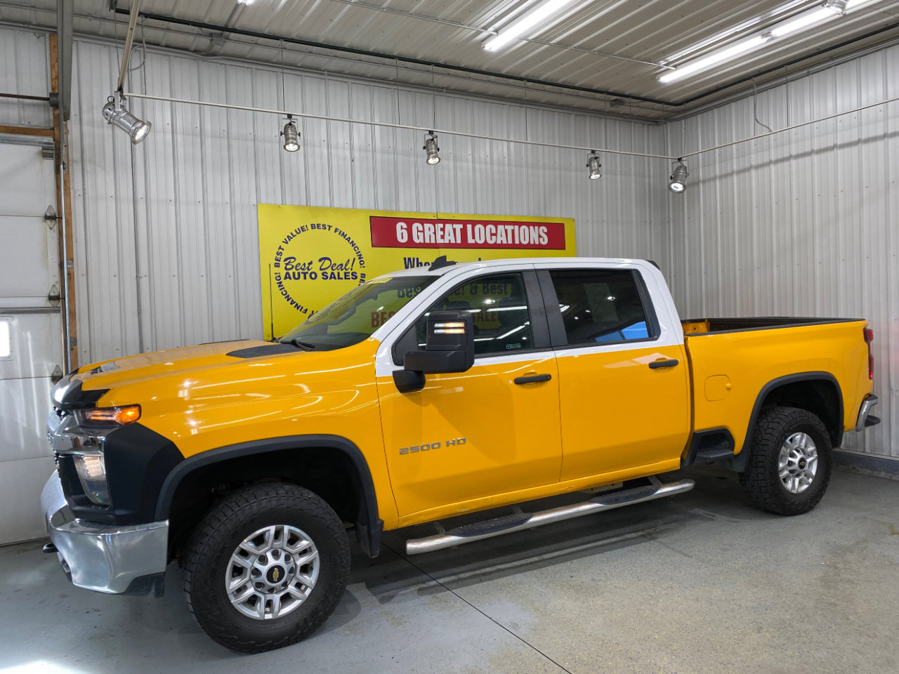 Used 2021 Chevrolet Silverado 2500 LT w/ Snow Plow Prep/Camper Package image 1