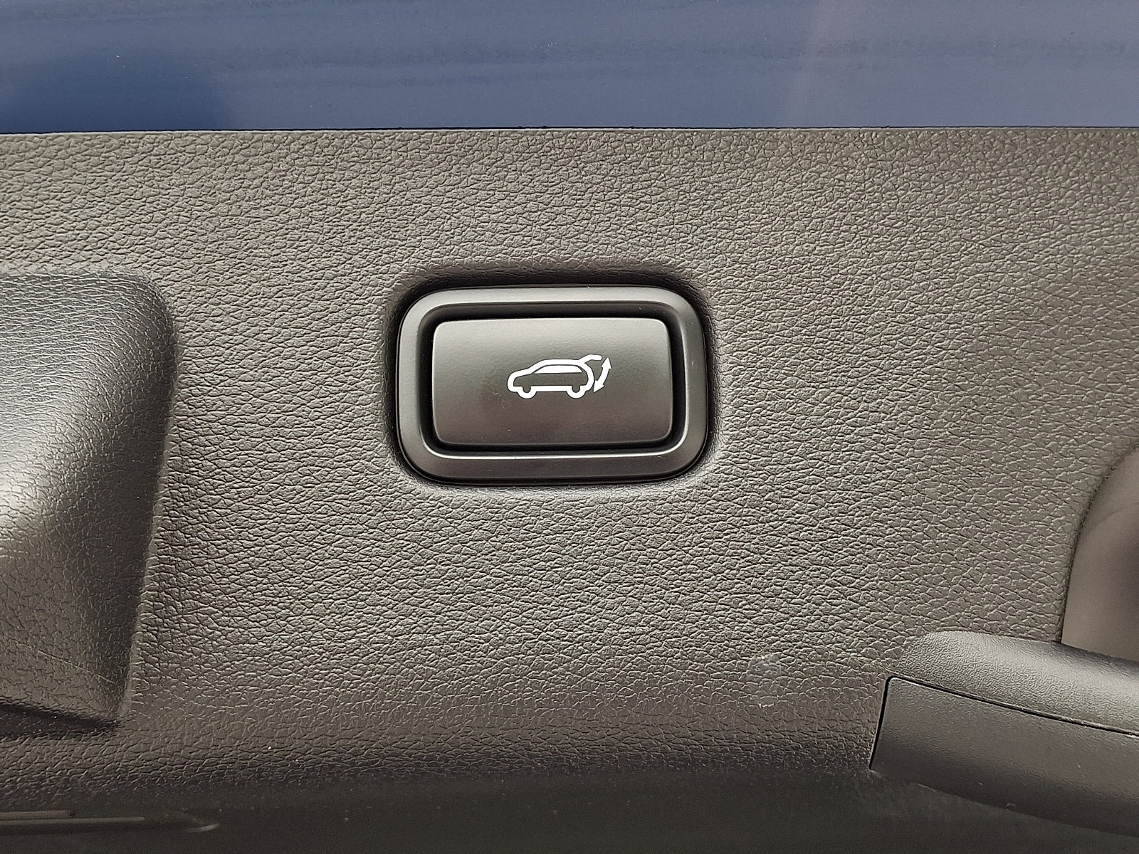 Certified 2024 Kia Sportage SX FWD image 32