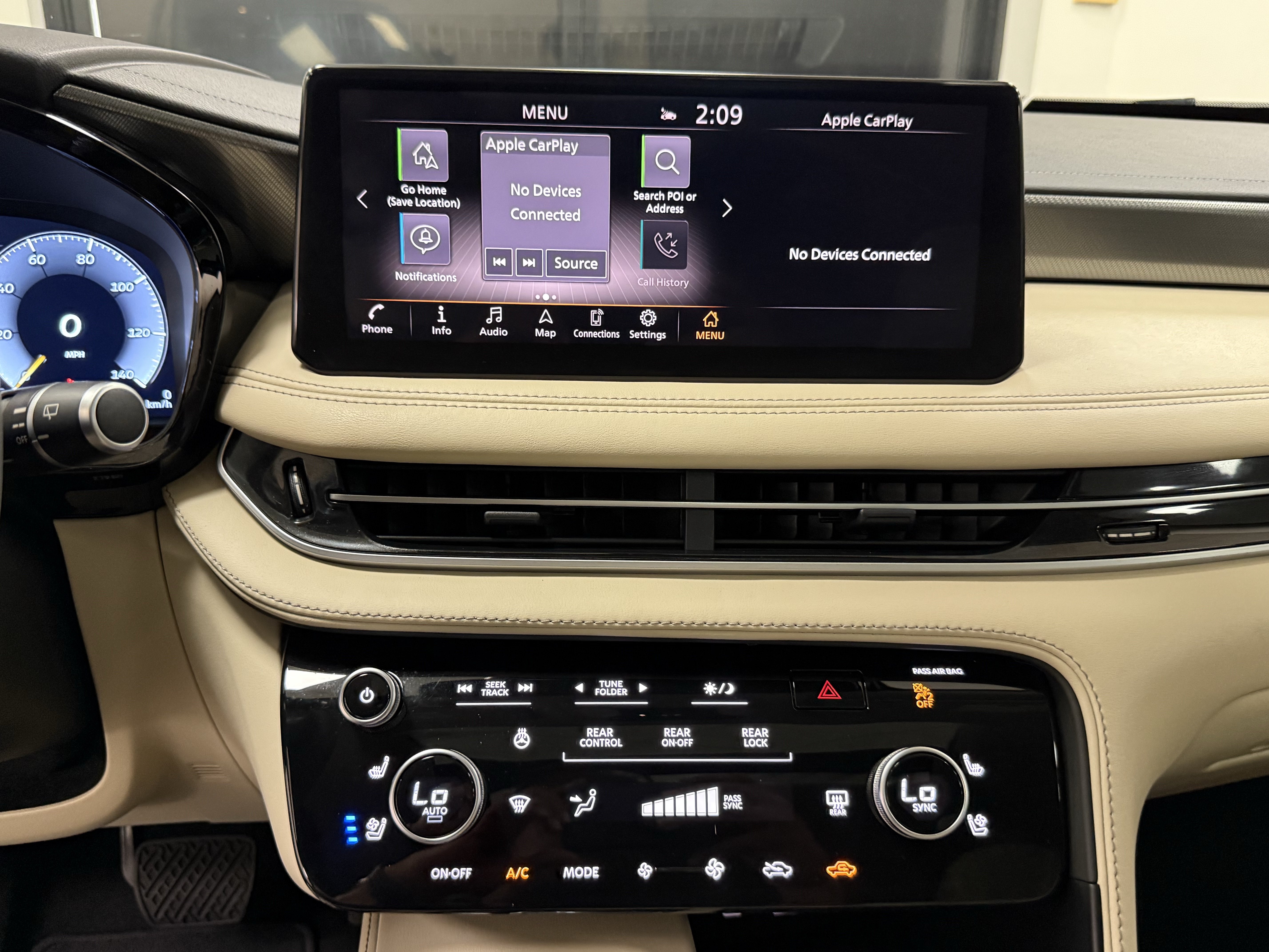 Certified 2024 INFINITI QX60 Luxe FWD image 22