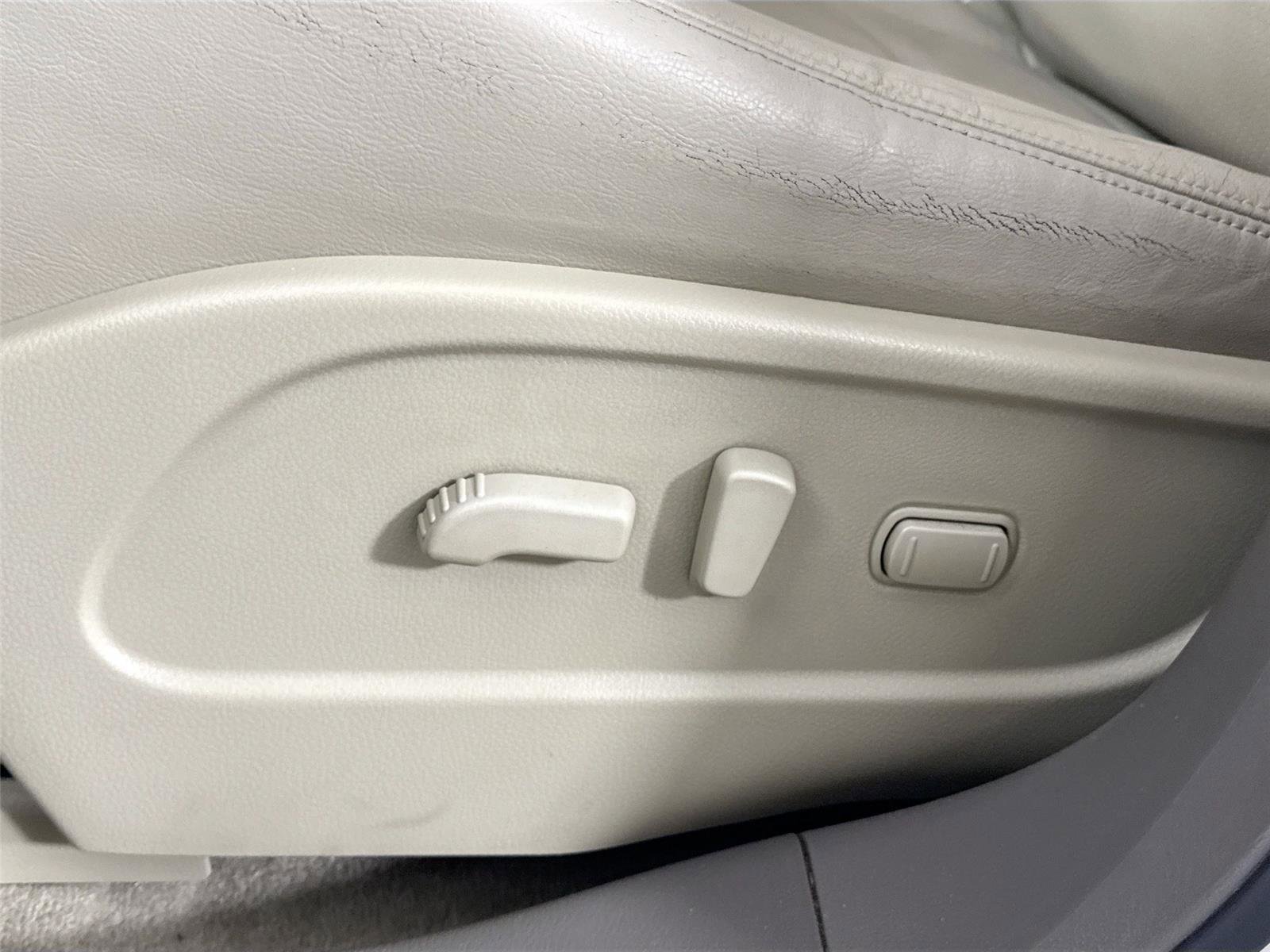 Used 2011 Nissan Murano LE image 32