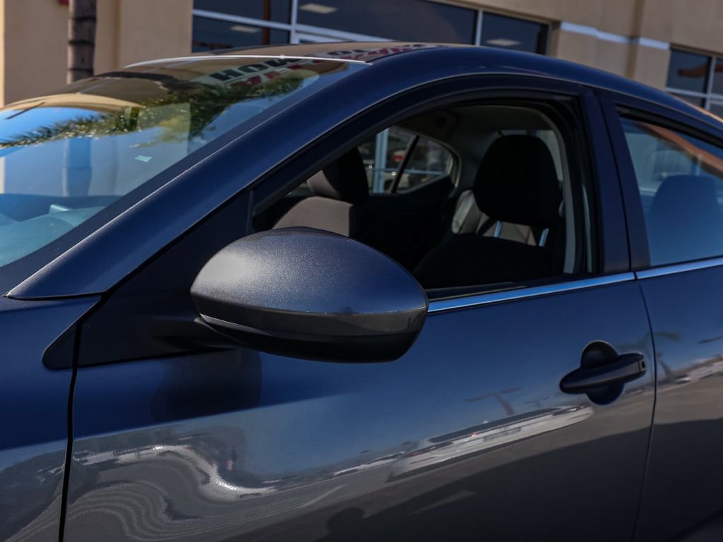 Used 2025 Nissan Sentra S image 12