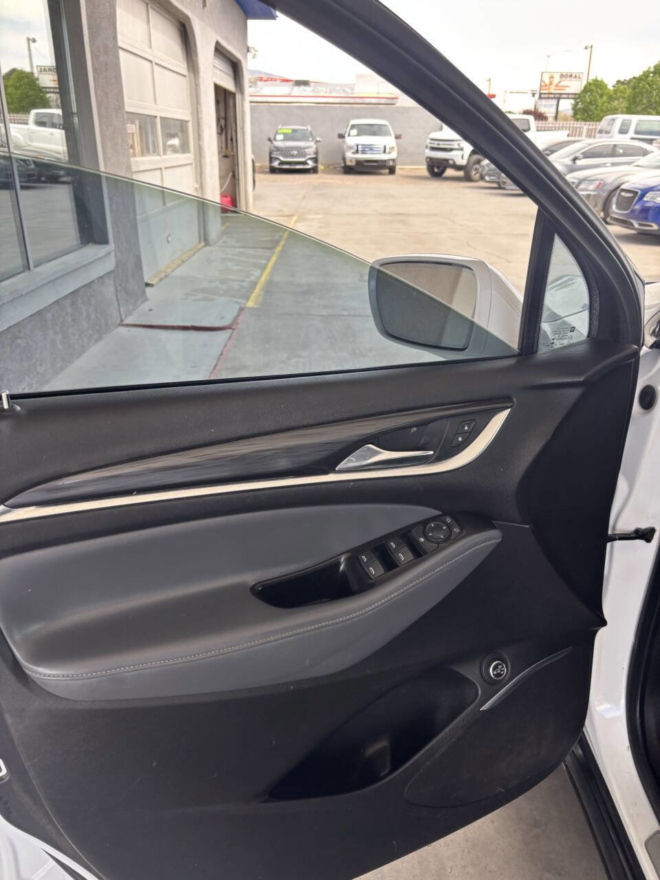 Used 2019 Buick Enclave Preferred image 8