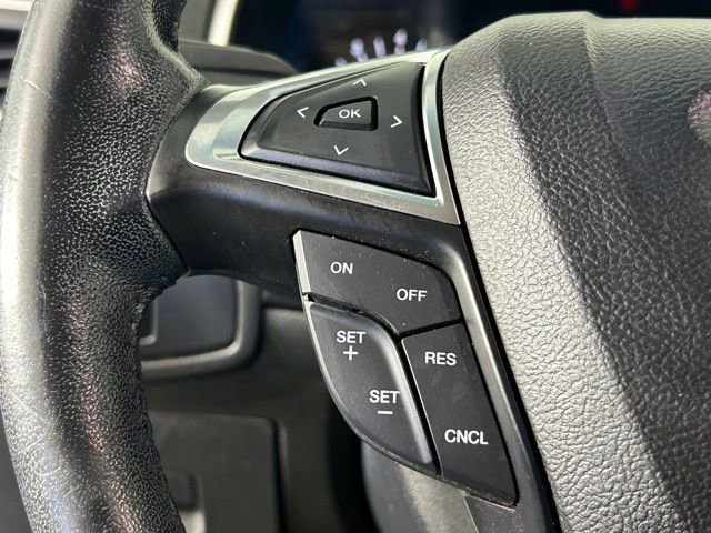 Used 2016 Ford Edge SEL AWD/4WD image 24