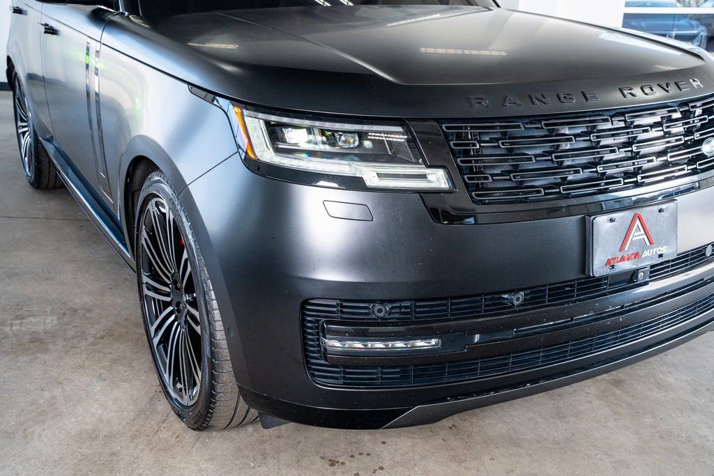 Used 2022 Land Rover Range Rover SE image 17