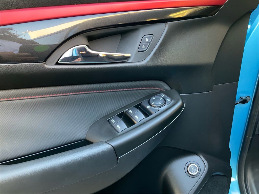 Used 2025 Chevrolet TrailBlazer RS w/ Convenience Package image 17