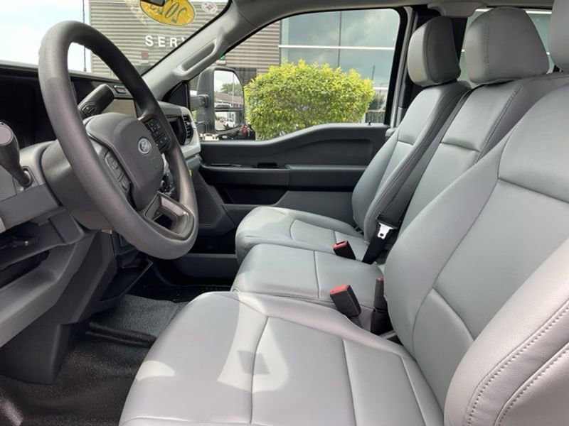 New 2025 Ford F350 XL w/ XL Chrome Package image 22