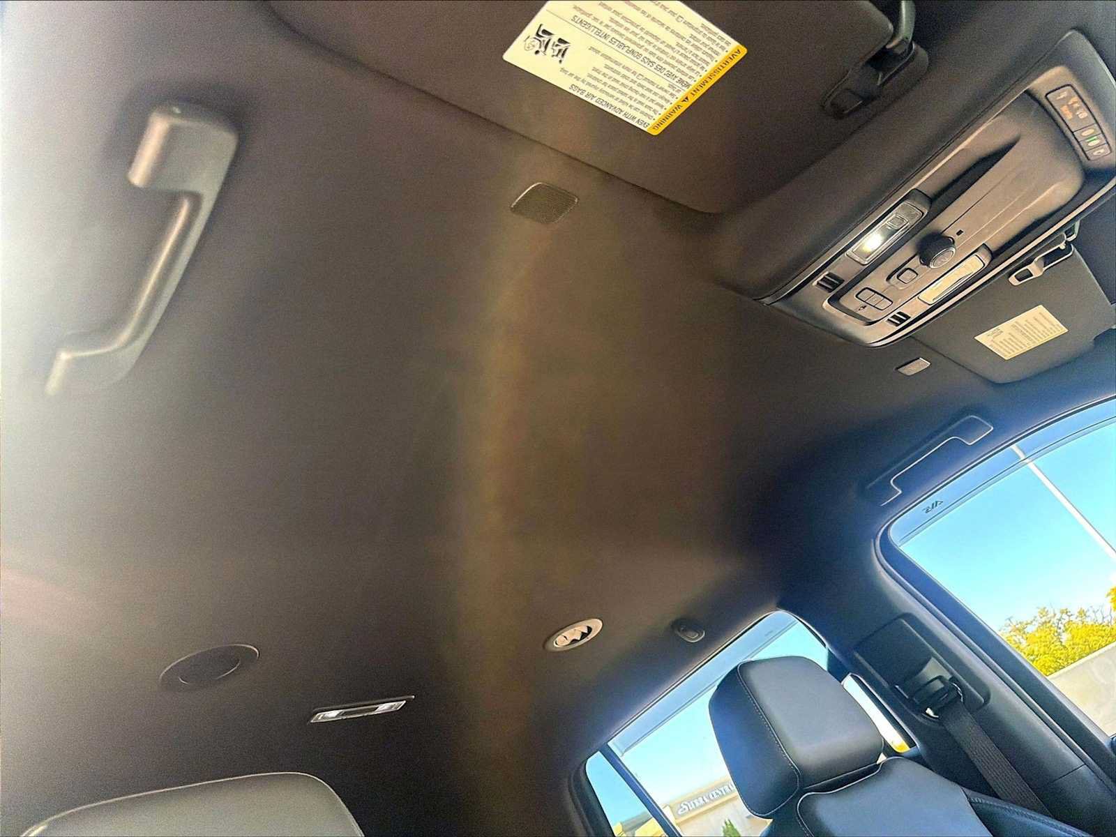 Used 2021 Chevrolet Tahoe Z71 AWD/4WD image 24