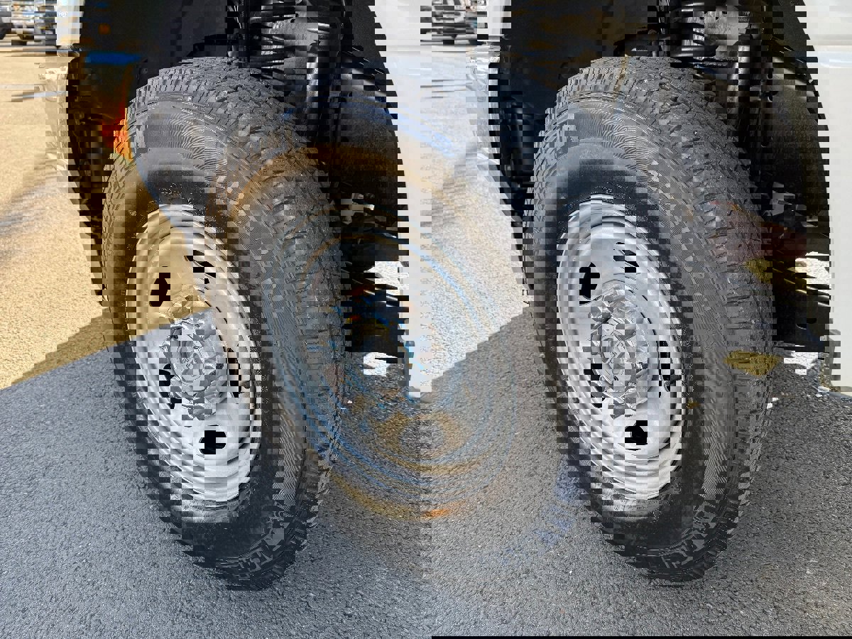 Used 2019 Ford F350 XL w/ Power Equipment Group image 25