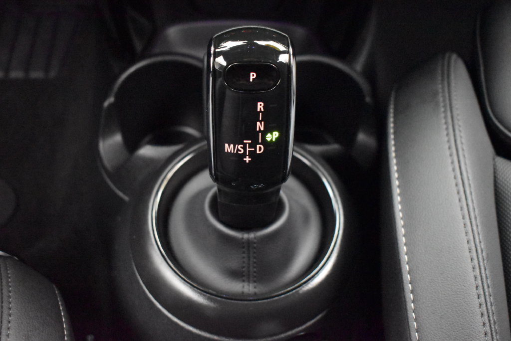 Used 2024 MINI Cooper S FWD image 25