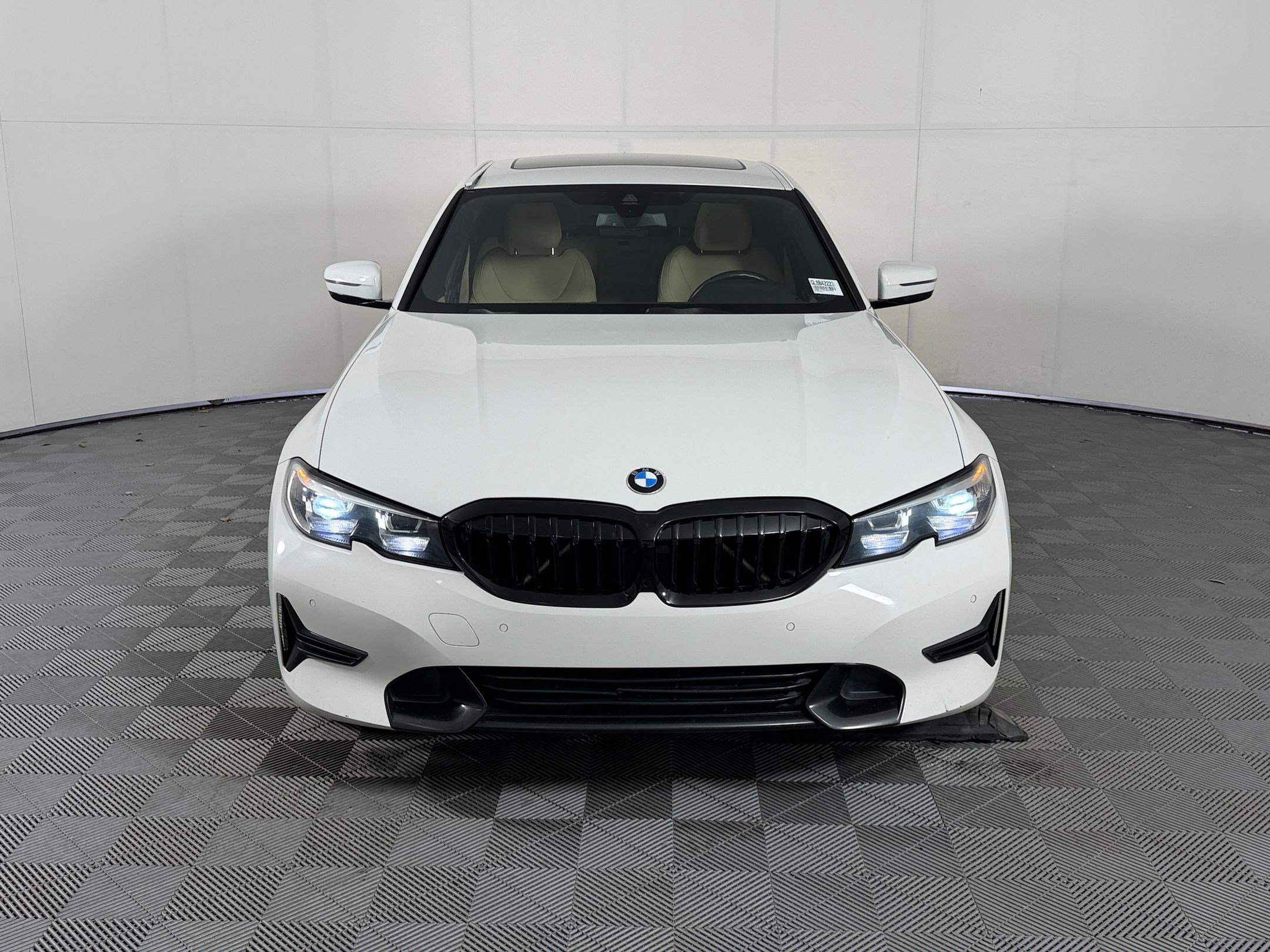 Used 2020 BMW 330i Sedan RWD image 6