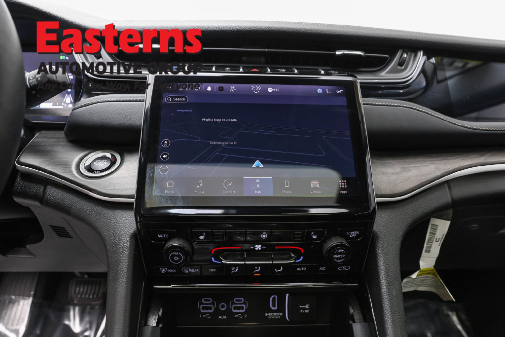 Used 2023 Jeep Grand Cherokee 4WD 4xe image 14