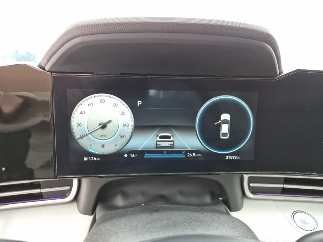 Used 2023 Hyundai Elantra Limited image 20