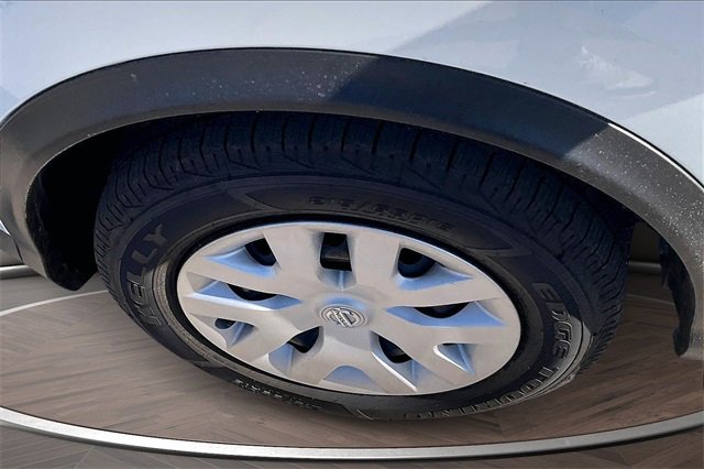 Used 2019 Nissan Rogue Sport S image 9