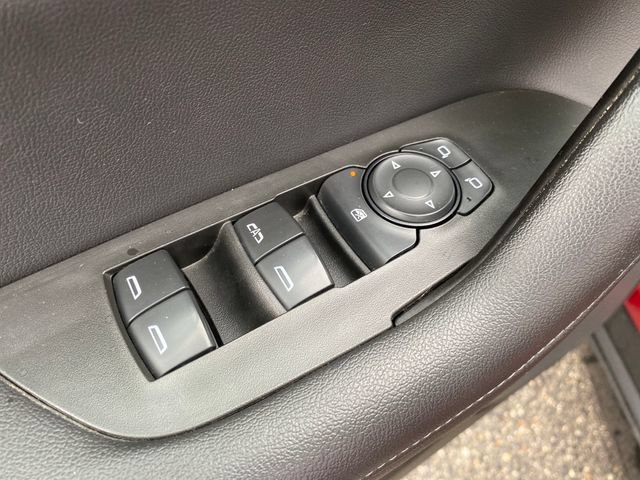 Used 2019 Chevrolet Blazer LT FWD image 16