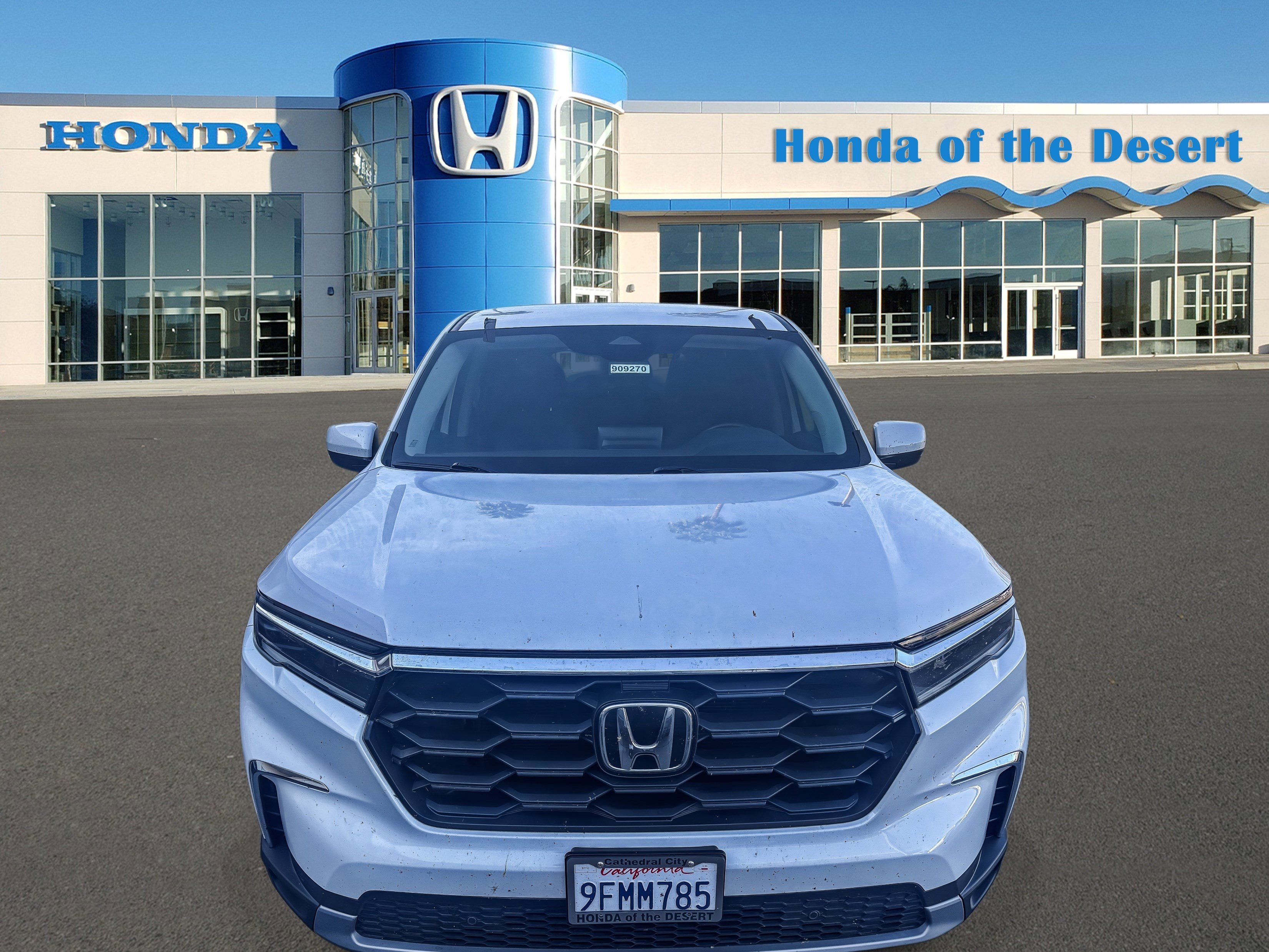 Used 2023 Honda Pilot EX-L image 2