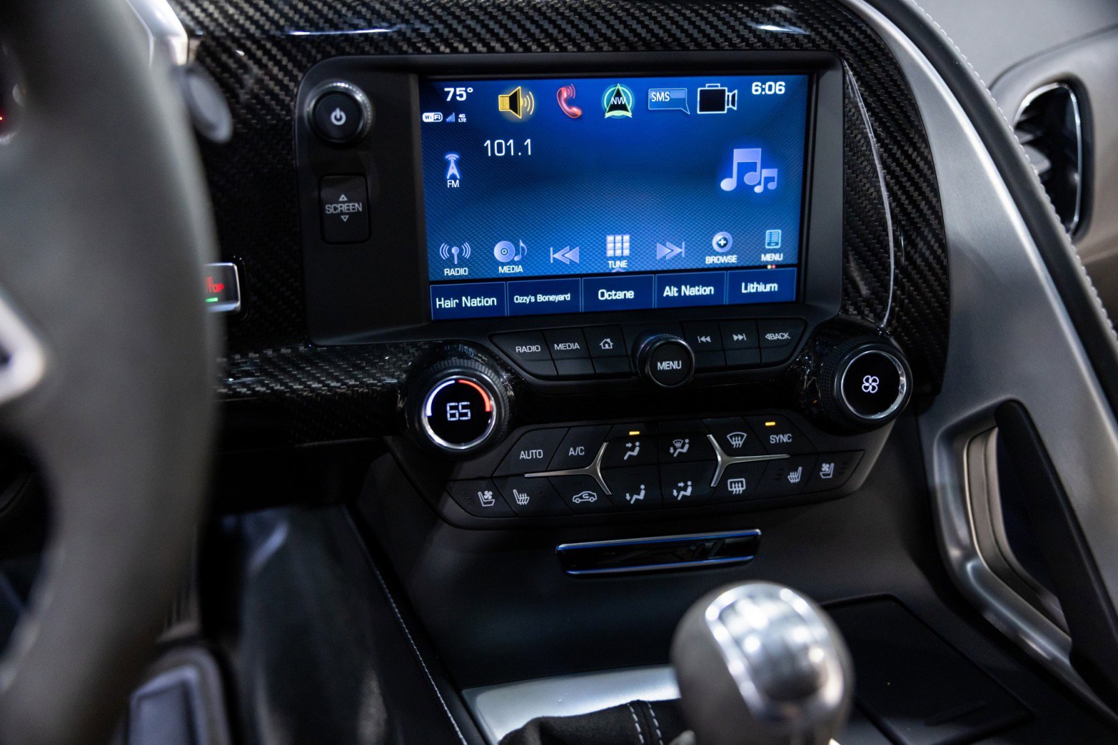 Used 2019 Chevrolet Corvette ZR1 RWD image 39