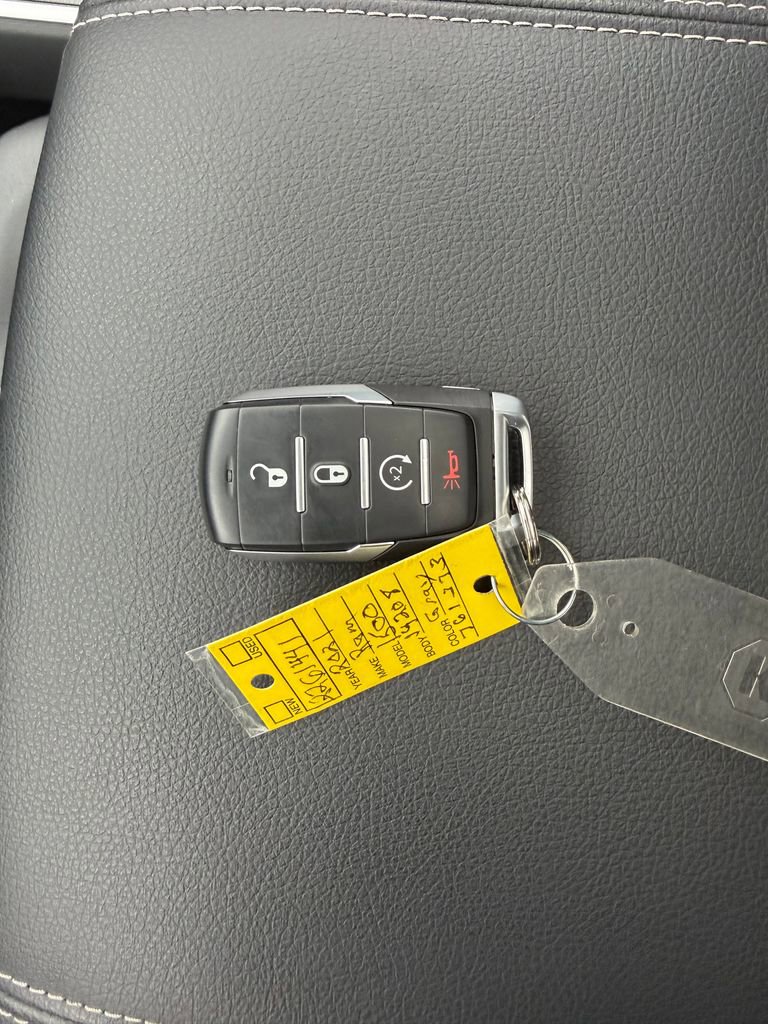 Used 2021 RAM 1500 Big Horn image 32