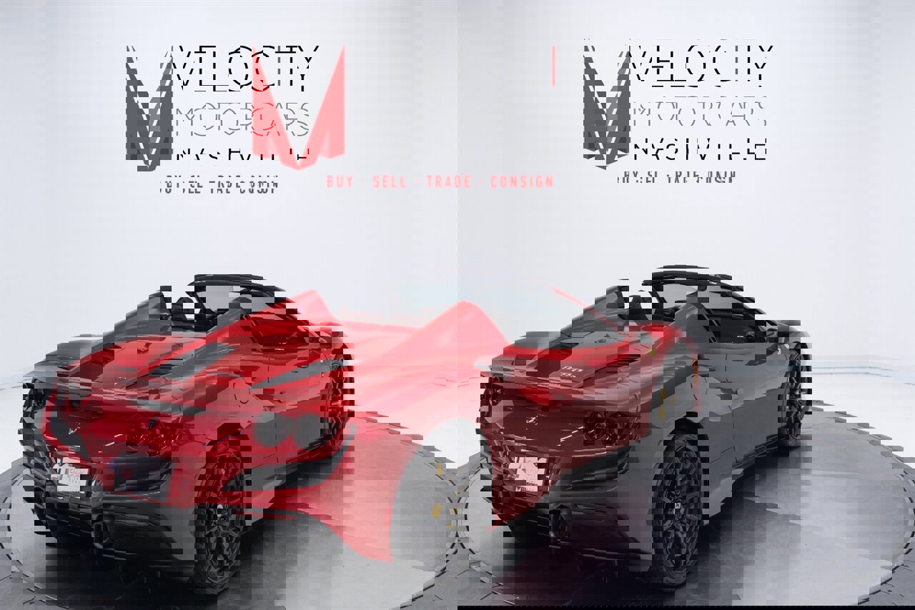 Used 2022 Ferrari F8 Tributo image 14