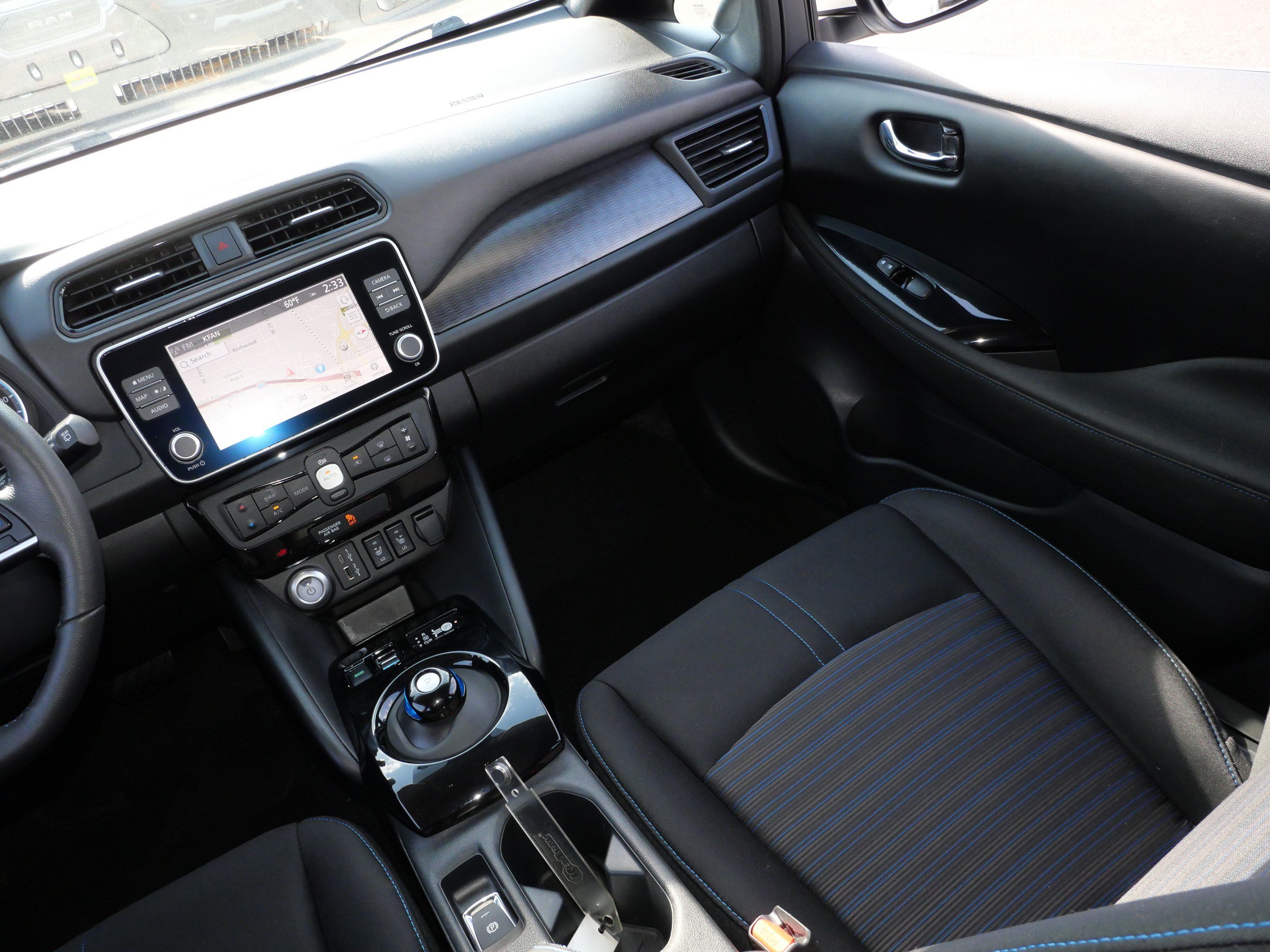 Used 2025 Nissan Leaf SV Plus FWD image 17