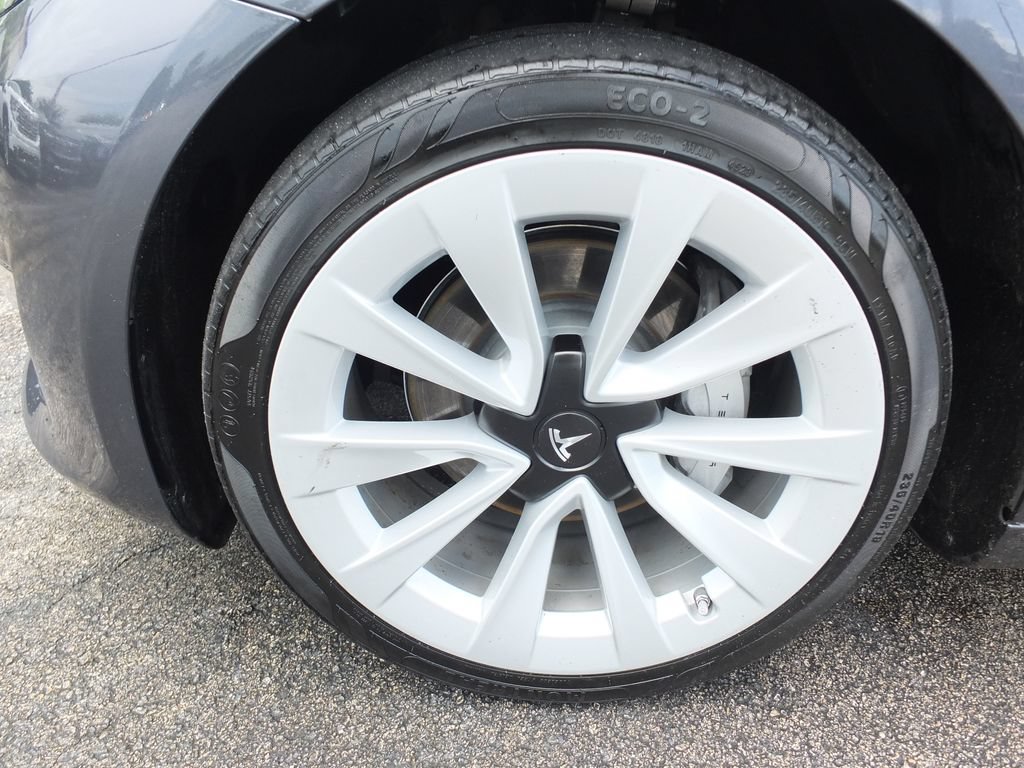 Used 2023 Tesla Model 3 Long Range AWD/4WD image 5