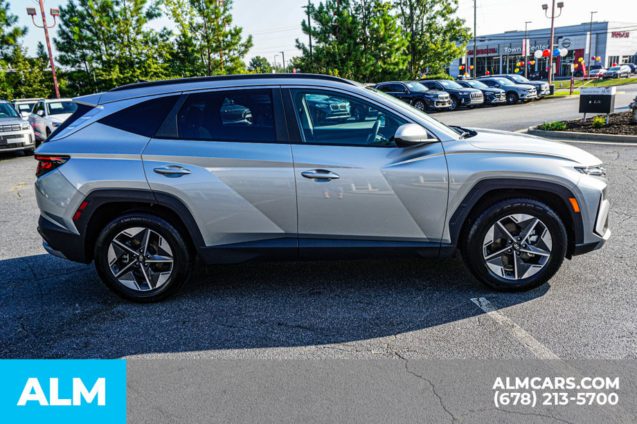 Used 2025 Hyundai Tucson SEL FWD image 8