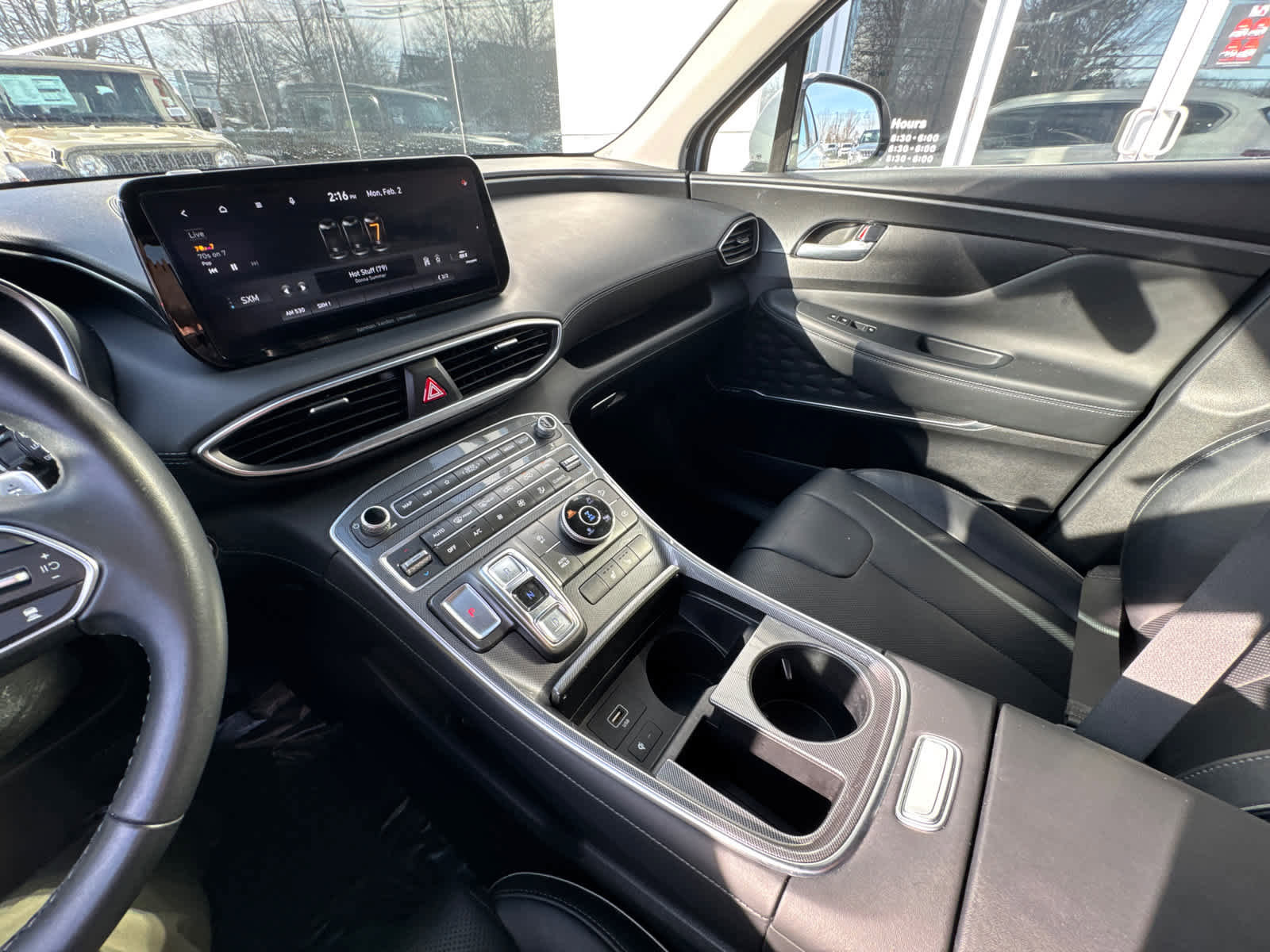 Used 2022 Hyundai Santa Fe SEL w/ Convenience + Premium Package image 25